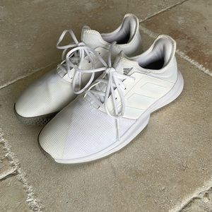 Adidas game court tennis shoes